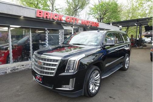 2019 Cadillac Escalade Luxury