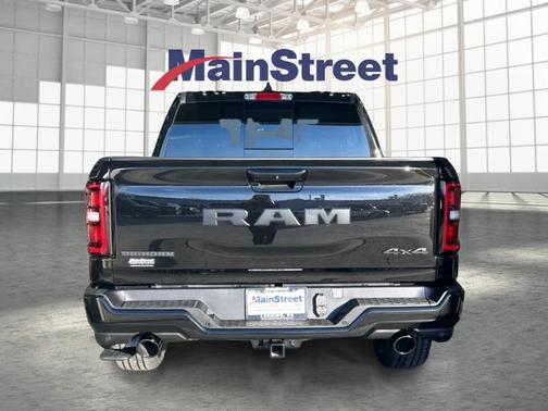 Diamond Black 2026 RAM 1500 Big Horn/Lone Star