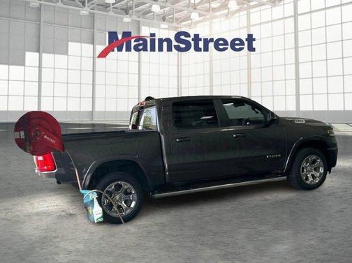 Crystal Metallic 2026 RAM 1500 Big Horn/Lone Star