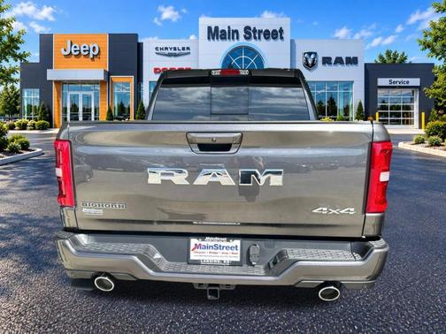 Granite Crystal Clearcoat Metallic 2026 RAM 1500 Big Horn