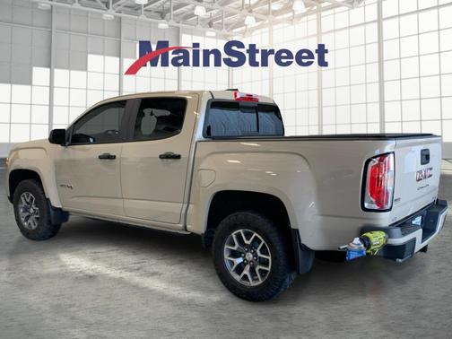2022 GMC Canyon AT4