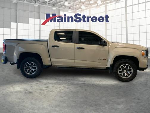 2022 GMC Canyon AT4