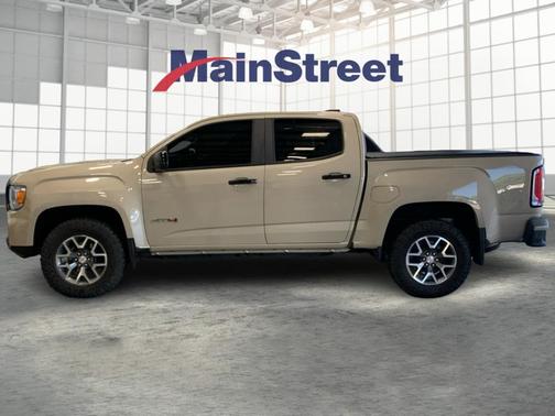 2022 GMC Canyon AT4
