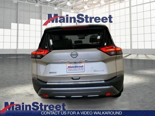 2022 Nissan Rogue SL