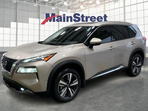 2022 Nissan Rogue SL