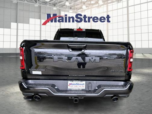 Diamond Black 2026 RAM 1500 Laramie