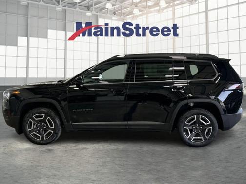 Diamond Black 2026 Jeep Cherokee LAREDO/LIMITED