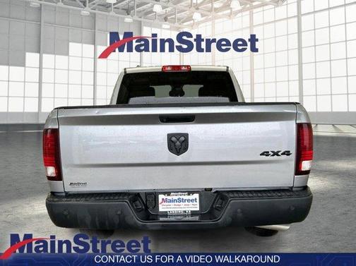 2024 RAM 1500 Classic SLT