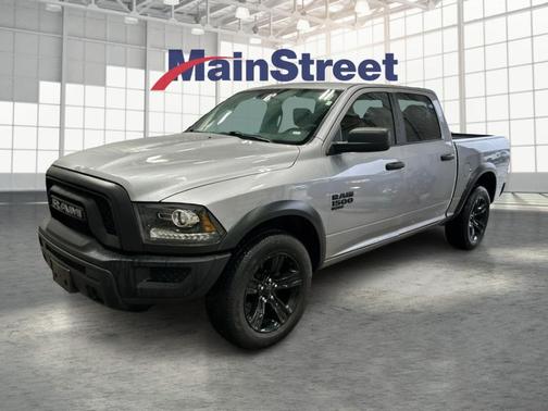 Billet Silver Metallic Clearcoat 2024 RAM 1500 Classic SLT