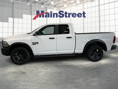 2022 RAM 1500 Classic SLT