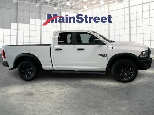 2022 RAM 1500 Classic SLT