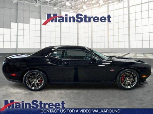 2015 Dodge Challenger SRT 392