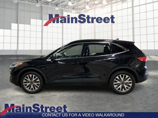 2020 Ford Escape Titanium Hybrid