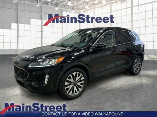 2020 Ford Escape Titanium Hybrid