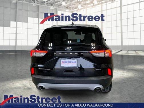 2020 Ford Escape Titanium Hybrid