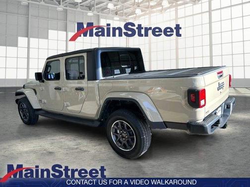 2022 Jeep Gladiator Overland