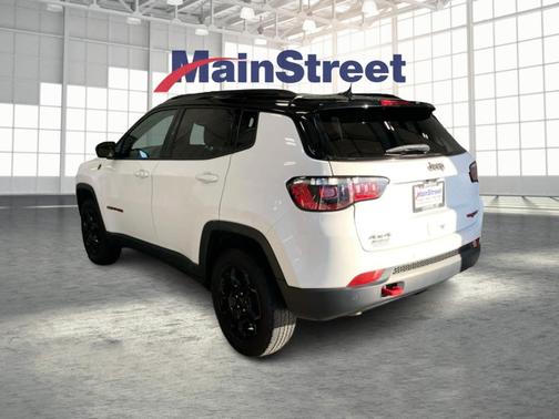 2023 Jeep Compass Trailhawk