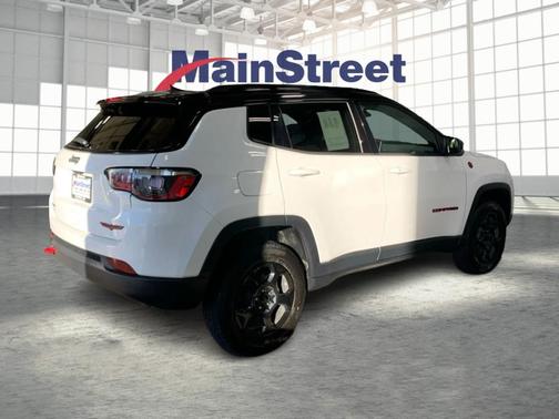 2023 Jeep Compass Trailhawk