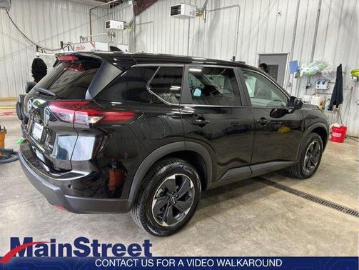 Black 2024 Nissan Rogue SV