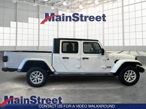 2023 Jeep Gladiator Sport