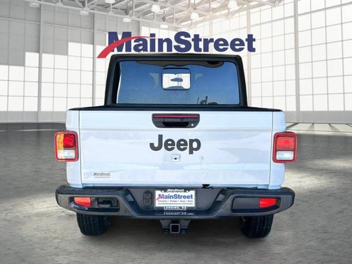 2023 Jeep Gladiator Sport