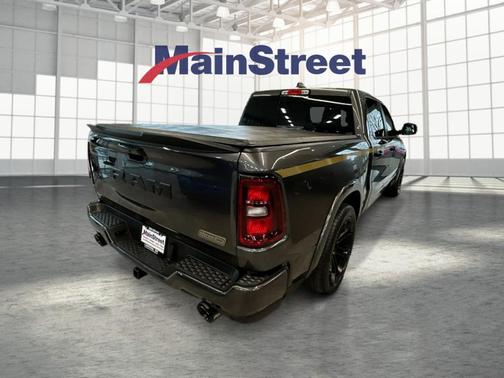 Granite Crystal Clearcoat Metallic 2026 RAM 1500 Big Horn/Lone Star