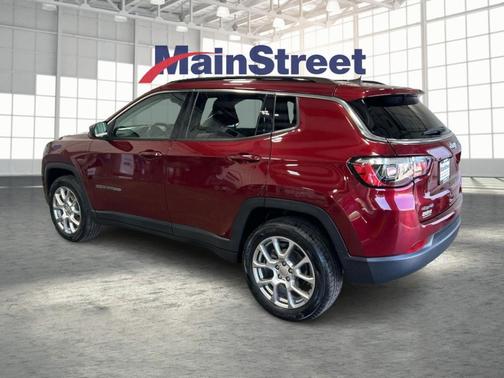 Velvet Red Pearlcoat 2022 Jeep Compass Latitude Lux