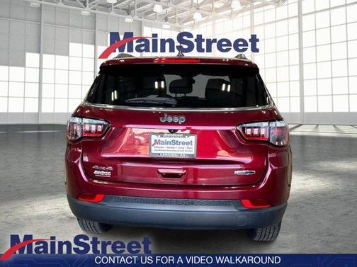 Velvet Red Pearlcoat 2022 Jeep Compass Latitude Lux