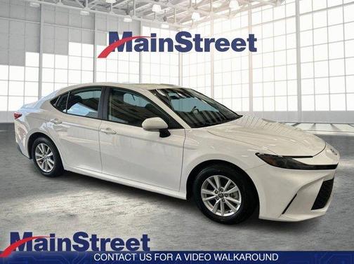 Ice 2026 Toyota Camry LE