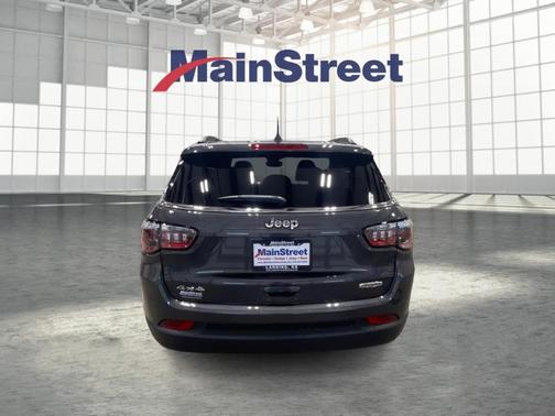 Metallic 2024 Jeep Compass Latitude