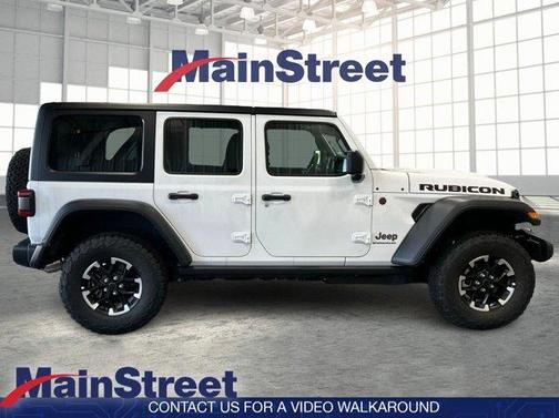 Bright White Clearcoat 2026 Jeep Wrangler Rubicon