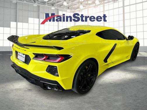 Yellow Metallic 2024 Chevrolet Corvette Stingray w/2LT