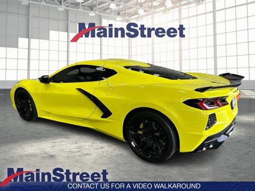 Yellow Metallic 2024 Chevrolet Corvette Stingray w/2LT