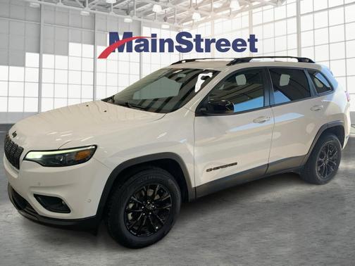 2023 Jeep Cherokee Altitude Lux