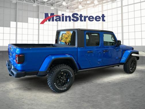2026 Jeep Gladiator Sport