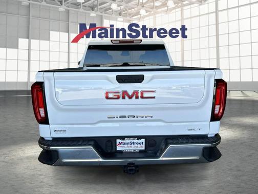 Summit White 2025 GMC Sierra 1500 SLT