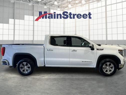 Summit White 2025 GMC Sierra 1500 SLT