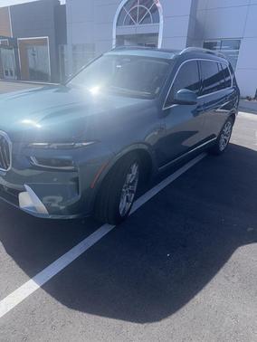 2023 BMW X7 xDrive40i