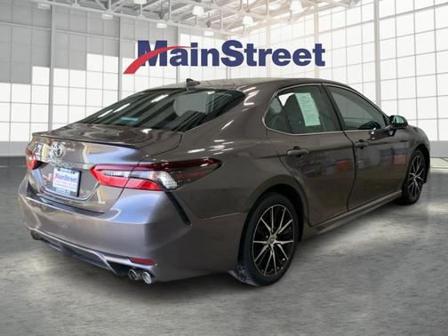 2023 Toyota Camry SE Nightshade