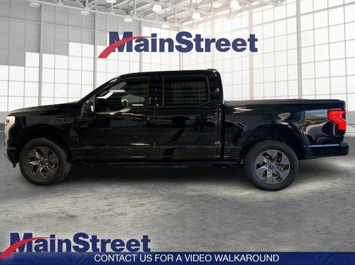 Black Metallic 2023 Ford F-150 Lightning LARIAT