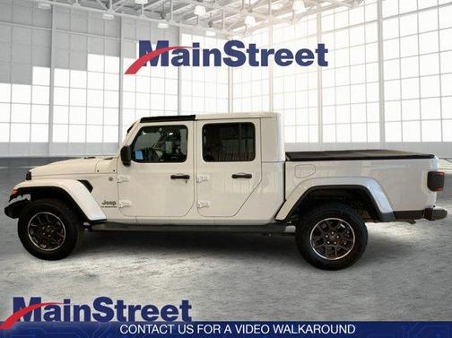 2022 Jeep Gladiator Overland