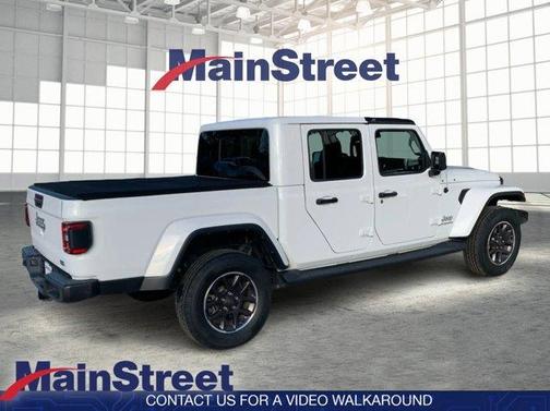 2022 Jeep Gladiator Overland