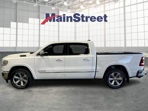 Ivory White 2022 RAM 1500 Limited