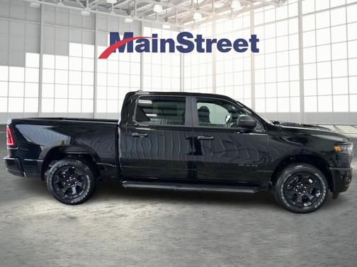Diamond Black 2026 RAM 1500 Express