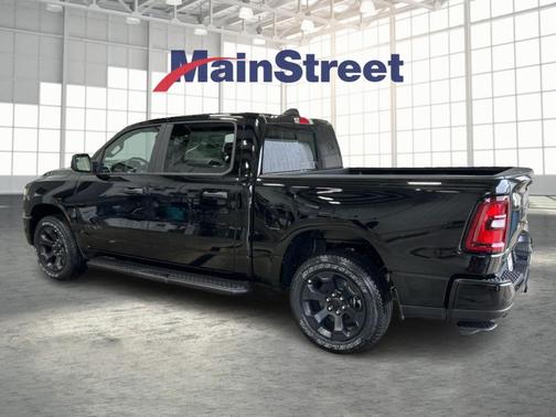 Diamond Black 2026 RAM 1500 Express