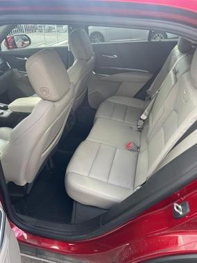 2023 Cadillac XT4 Luxury