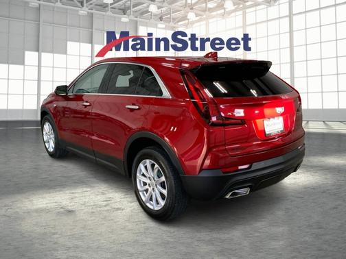 2023 Cadillac XT4 Luxury