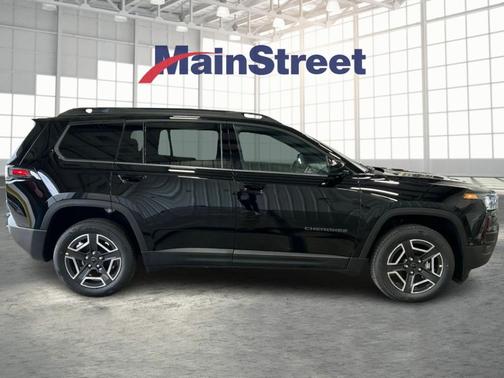 Diamond Black 2026 Jeep Cherokee LAREDO/LIMITED