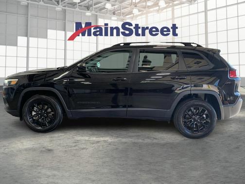 2023 Jeep Cherokee Altitude Lux