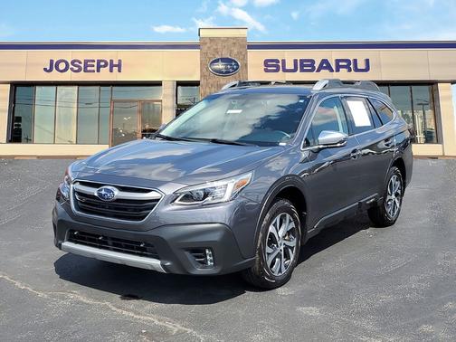 2022 Subaru Outback Touring XT